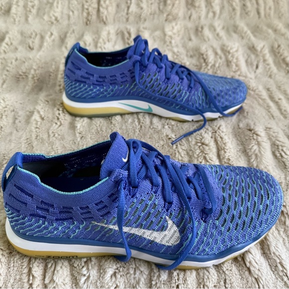 Nike Zoom Training Sneakers - Picture 6 of 12
